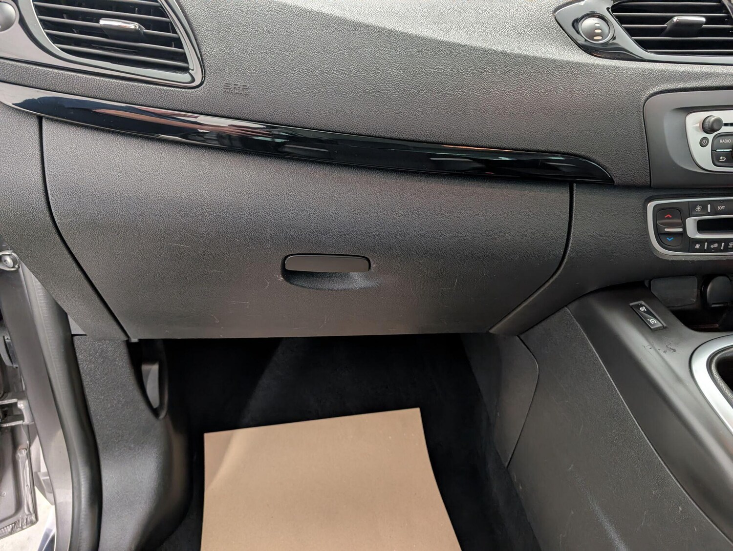 Used Renault Scenic 2015 for sale - 75940814: Photo 61