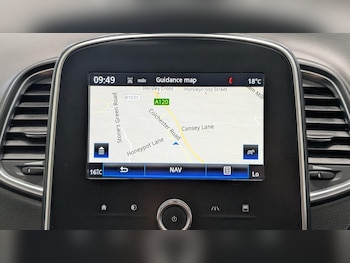 Used Renault Scenic 2017 for sale - 79304198: Photo