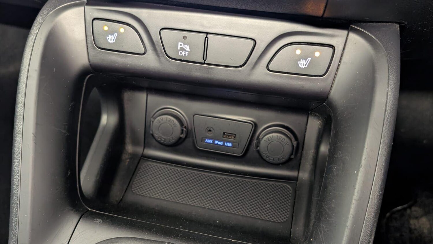 Used Hyundai Ix35 2012 for sale - 77839747: Photo 42