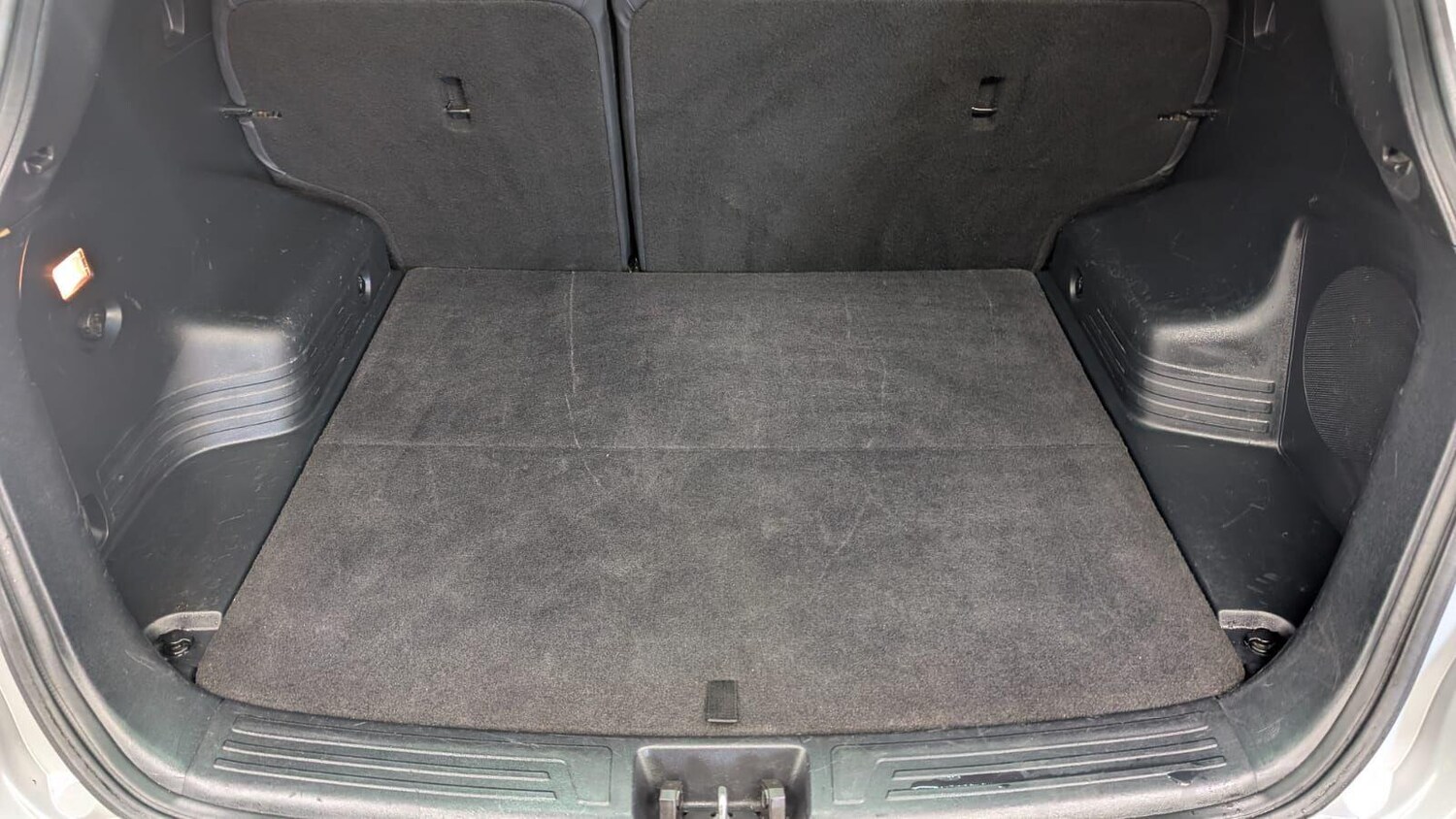 Used Hyundai Ix35 2012 for sale - 77839747: Photo 64