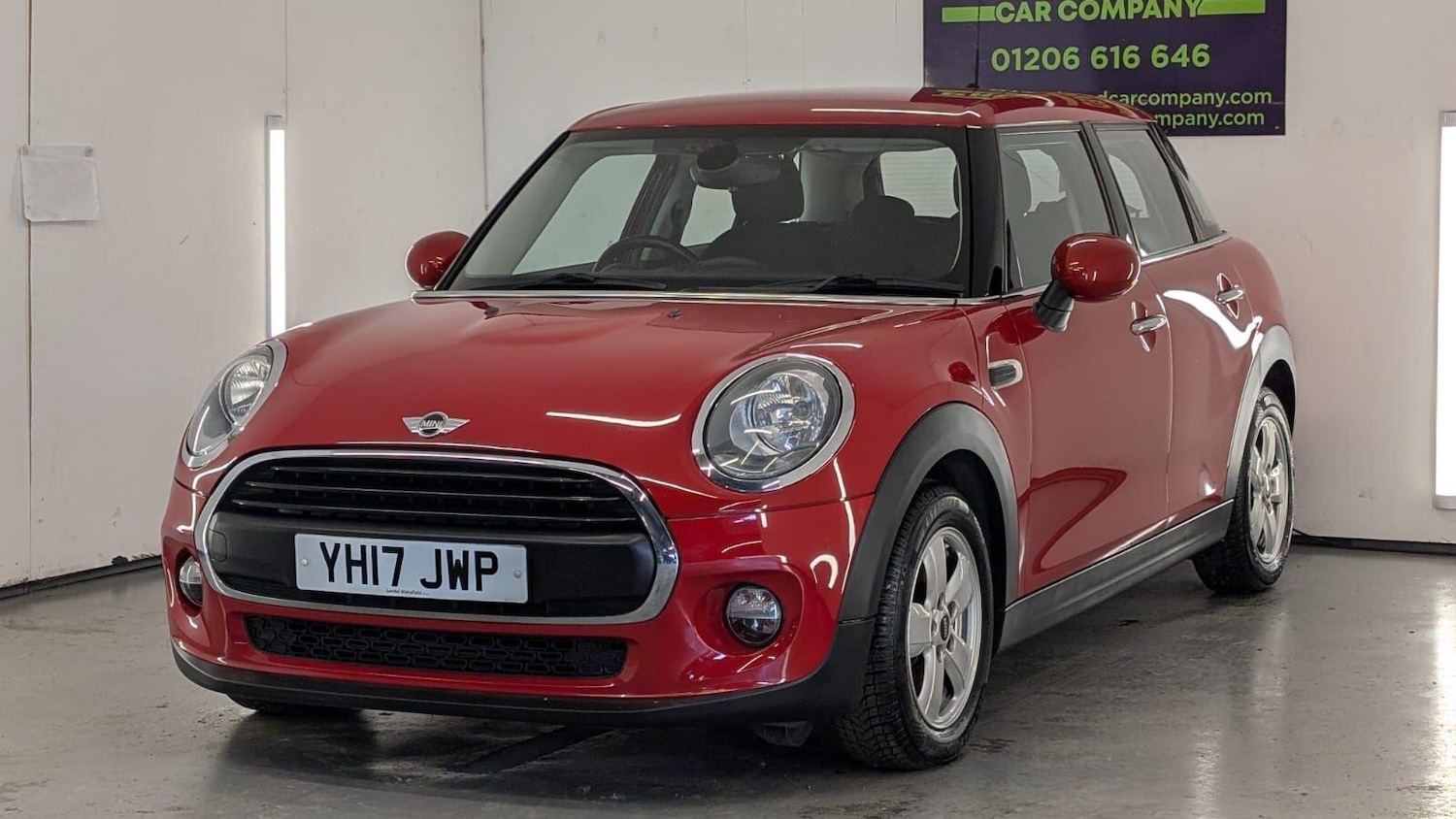 Used MINI Hatch 2017 for sale - 76370627: Photo 1