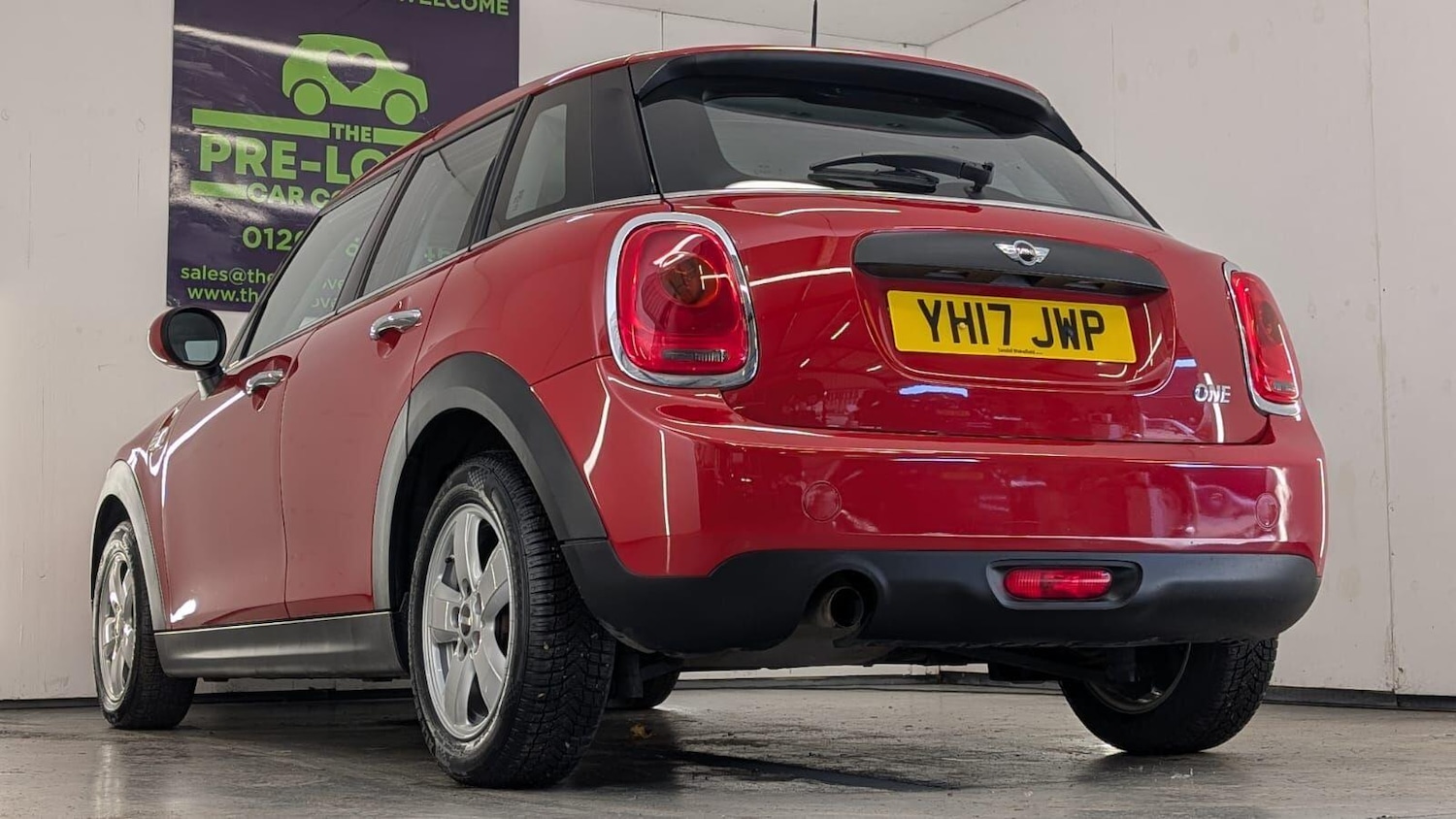 Used MINI Hatch 2017 for sale - 76370627: Photo 2