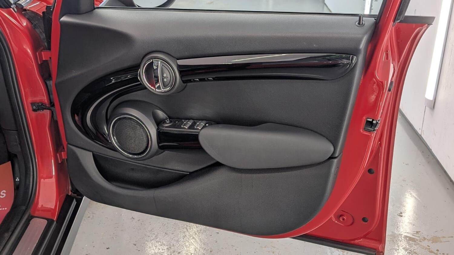 Used MINI Hatch 2017 for sale - 76370627: Photo 46