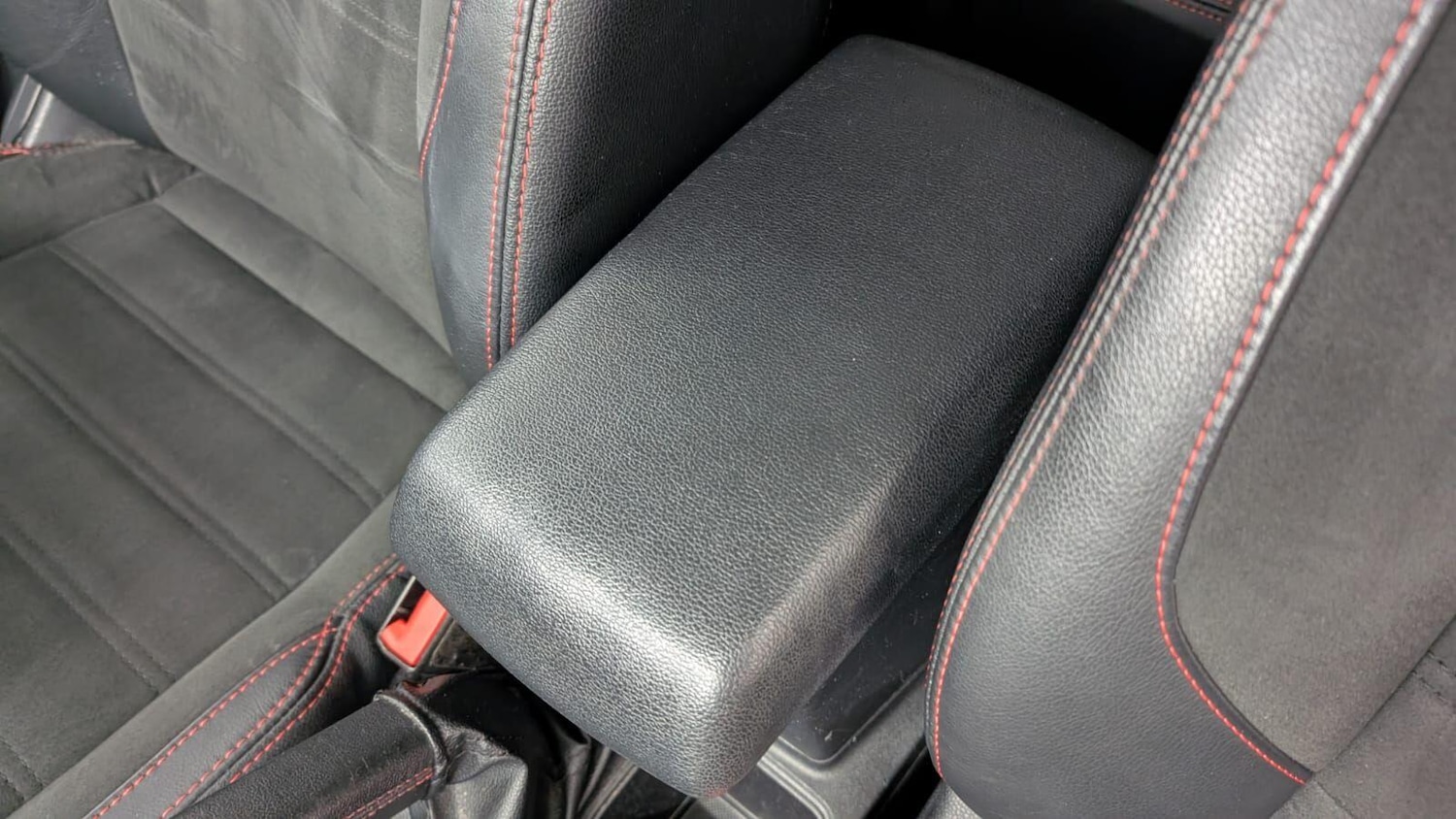 Used Ford Ecosport 2018 for sale - 77994299: Photo 28