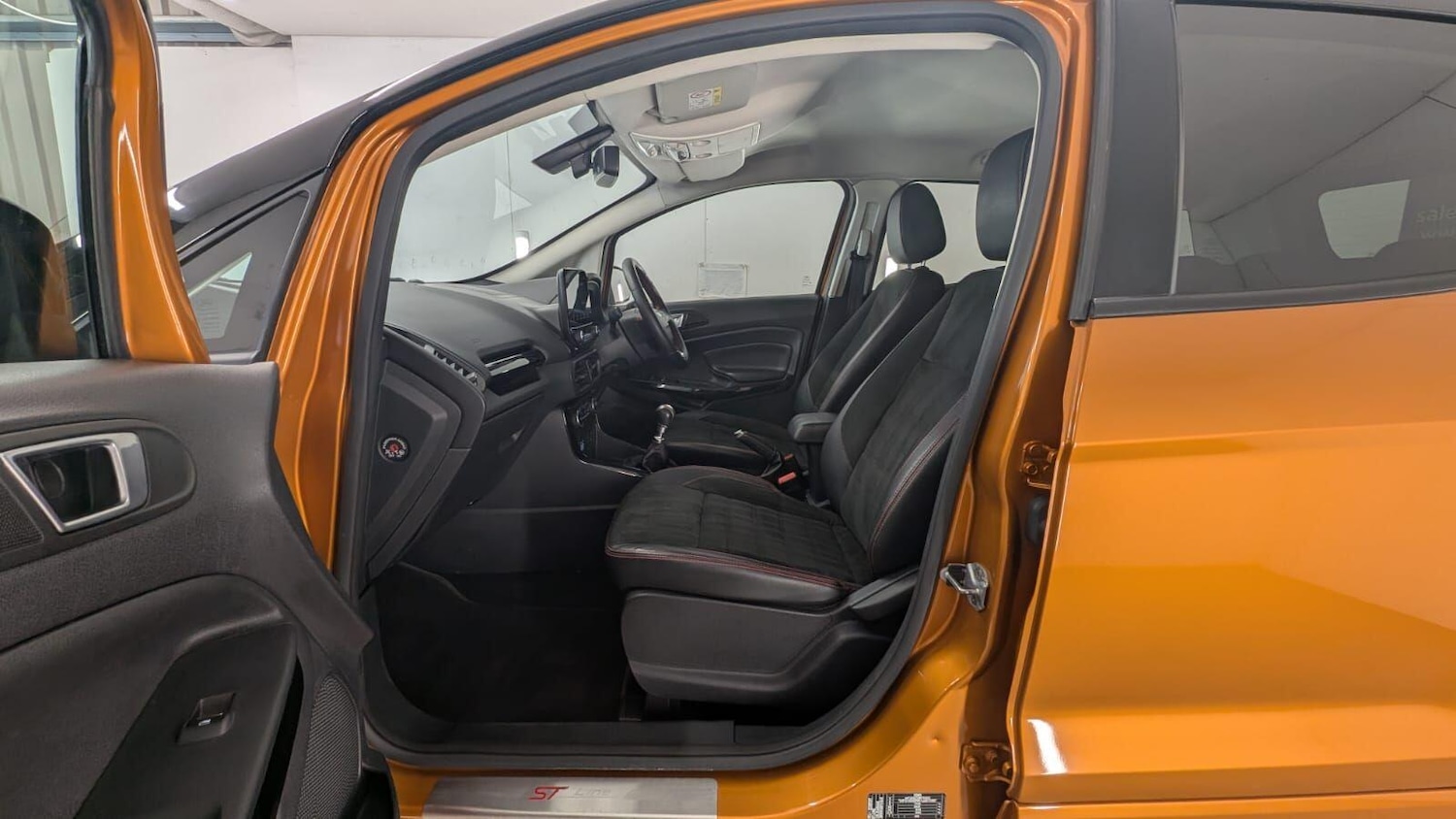 Used Ford Ecosport 2018 for sale - 77994299: Photo 30