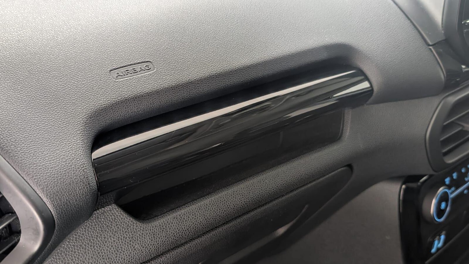 Used Ford Ecosport 2018 for sale - 77994299: Photo 32