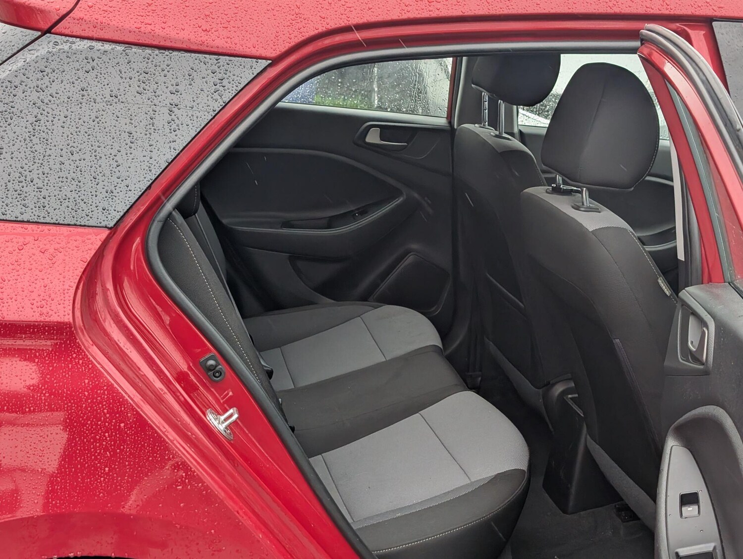 Used Hyundai i20 2017 for sale - 77469023: Photo 15