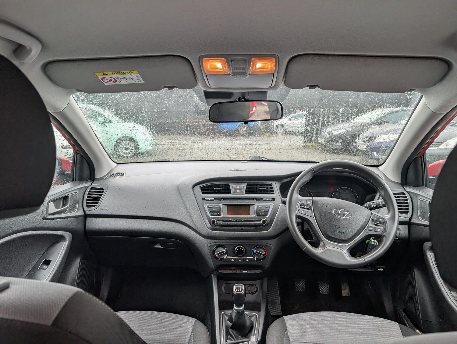 Used Hyundai i20 2017 for sale - 77469023: Photo 18