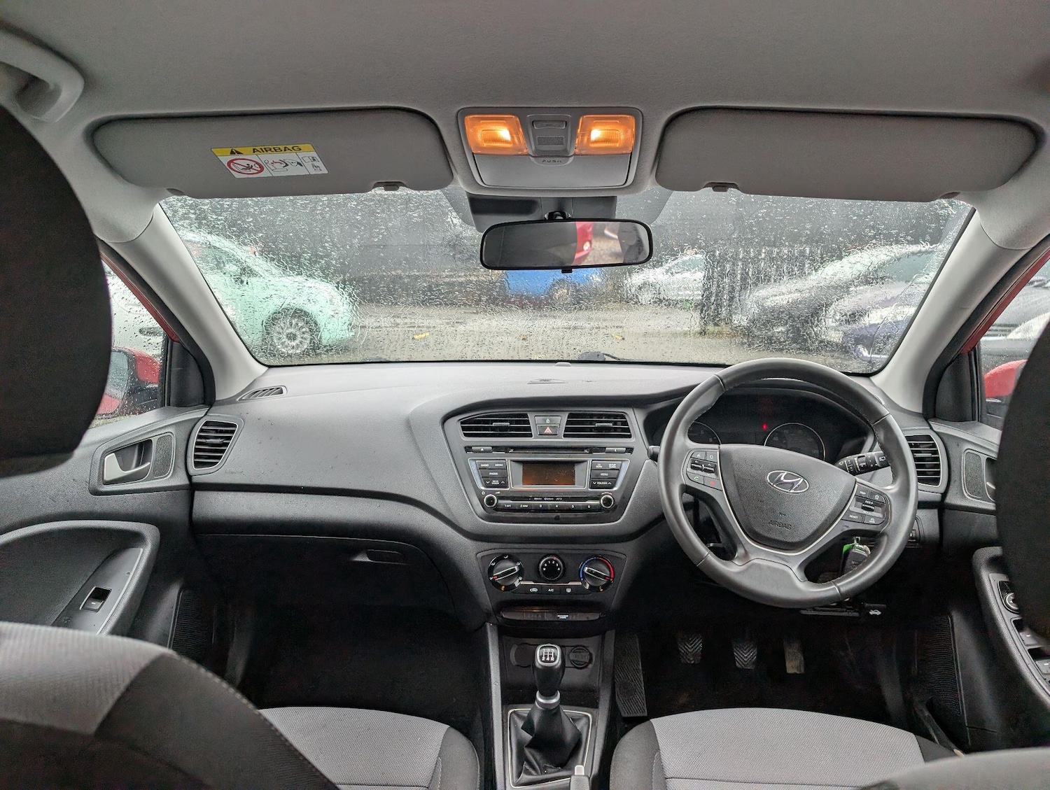 Used Hyundai i20 2017 for sale - 77469023: Photo 4