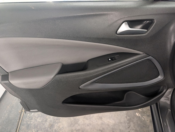 Used Vauxhall Crossland X 2020 for sale - 76283021: Photo 57