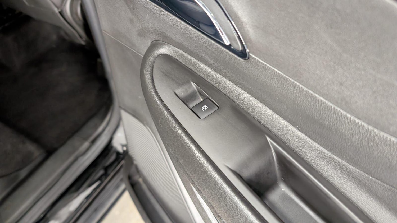 Used Vauxhall Mokka X for sale - 77586803: Photo 52