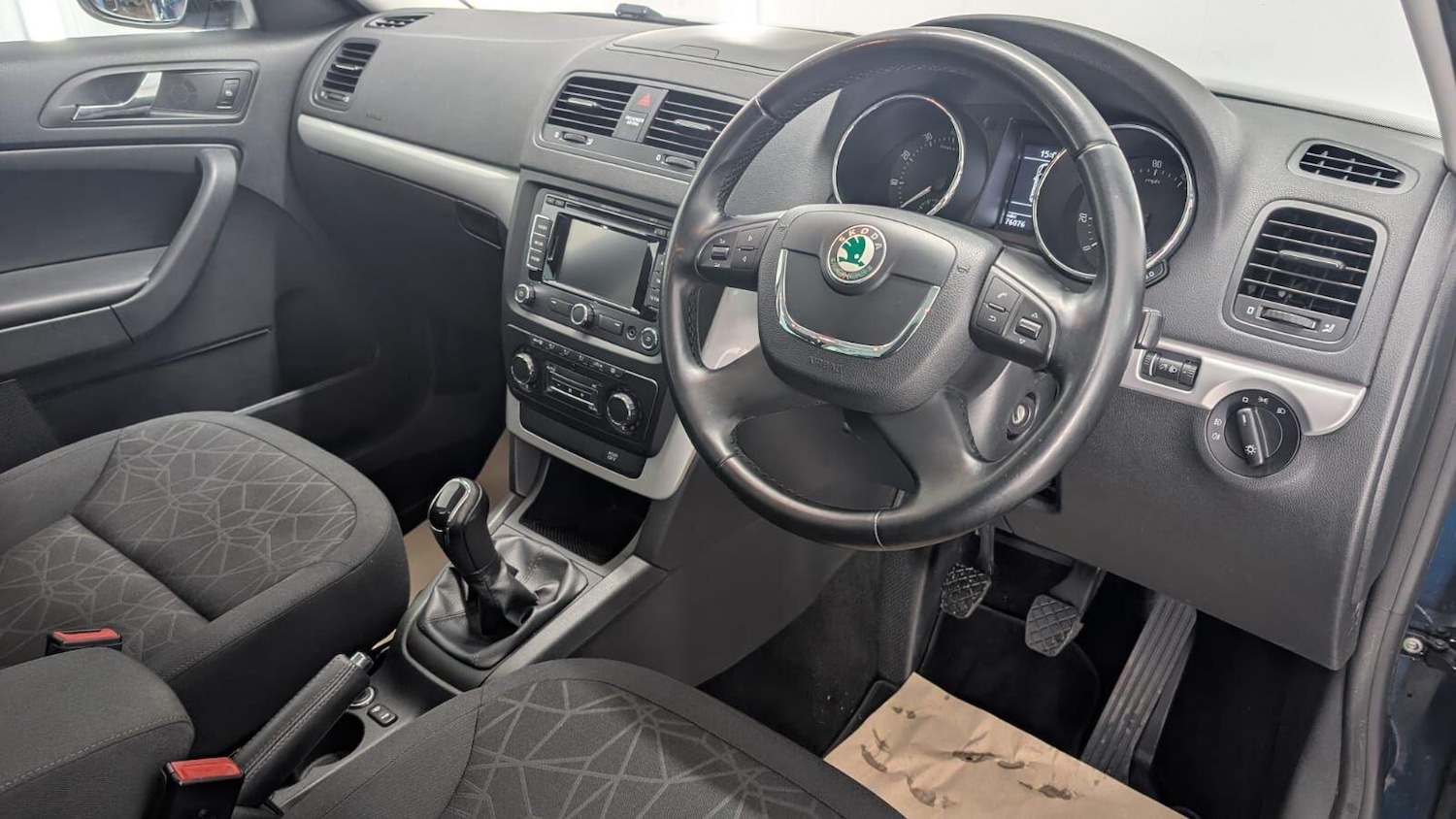 Used Skoda Yeti 2011 for sale - 76771886: Photo 70