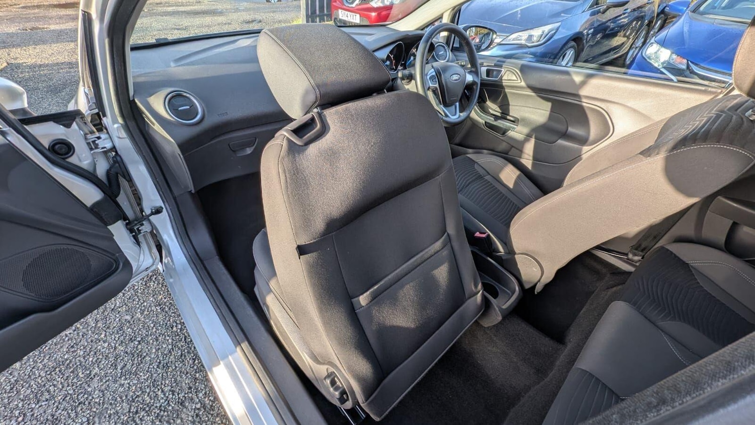 Used Ford Fiesta 2014 for sale - 77016358: Photo 32