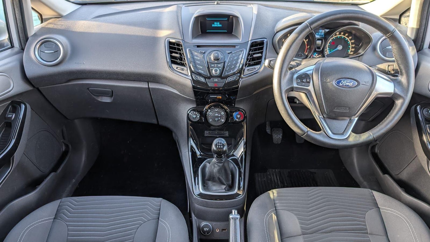 Used Ford Fiesta 2014 for sale - 77016358: Photo 4