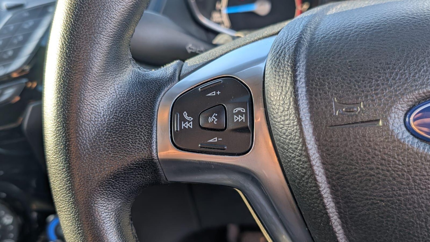 Used Ford Fiesta 2014 for sale - 77016358: Photo 41