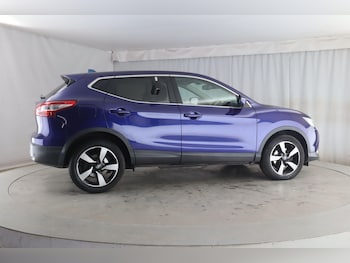 Used Nissan Qashqai 2015 for sale - 76608103: Photo
