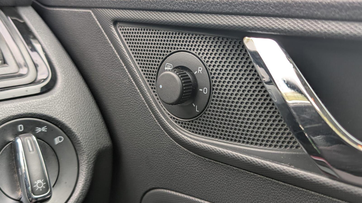 Used Skoda Rapid Spaceback 2015 for sale - 76306702: Photo 37