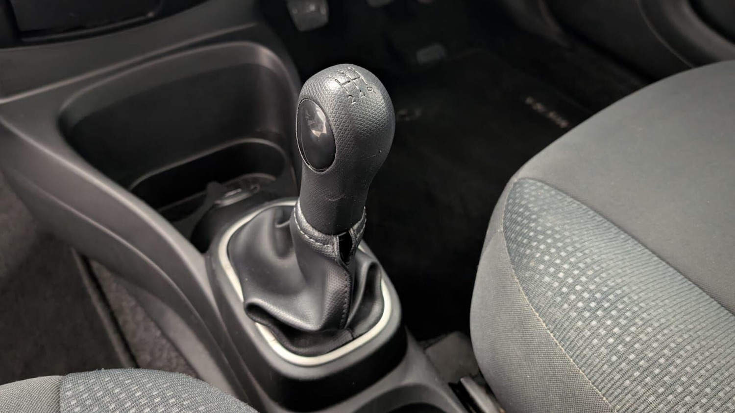 Used Nissan Micra 2010 for sale - 77237938: Photo 47