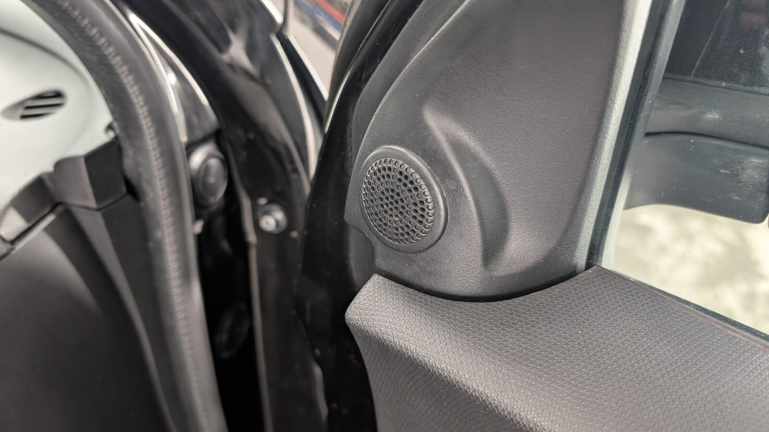 Used Nissan Micra 2010 for sale - 77237938: Photo 56