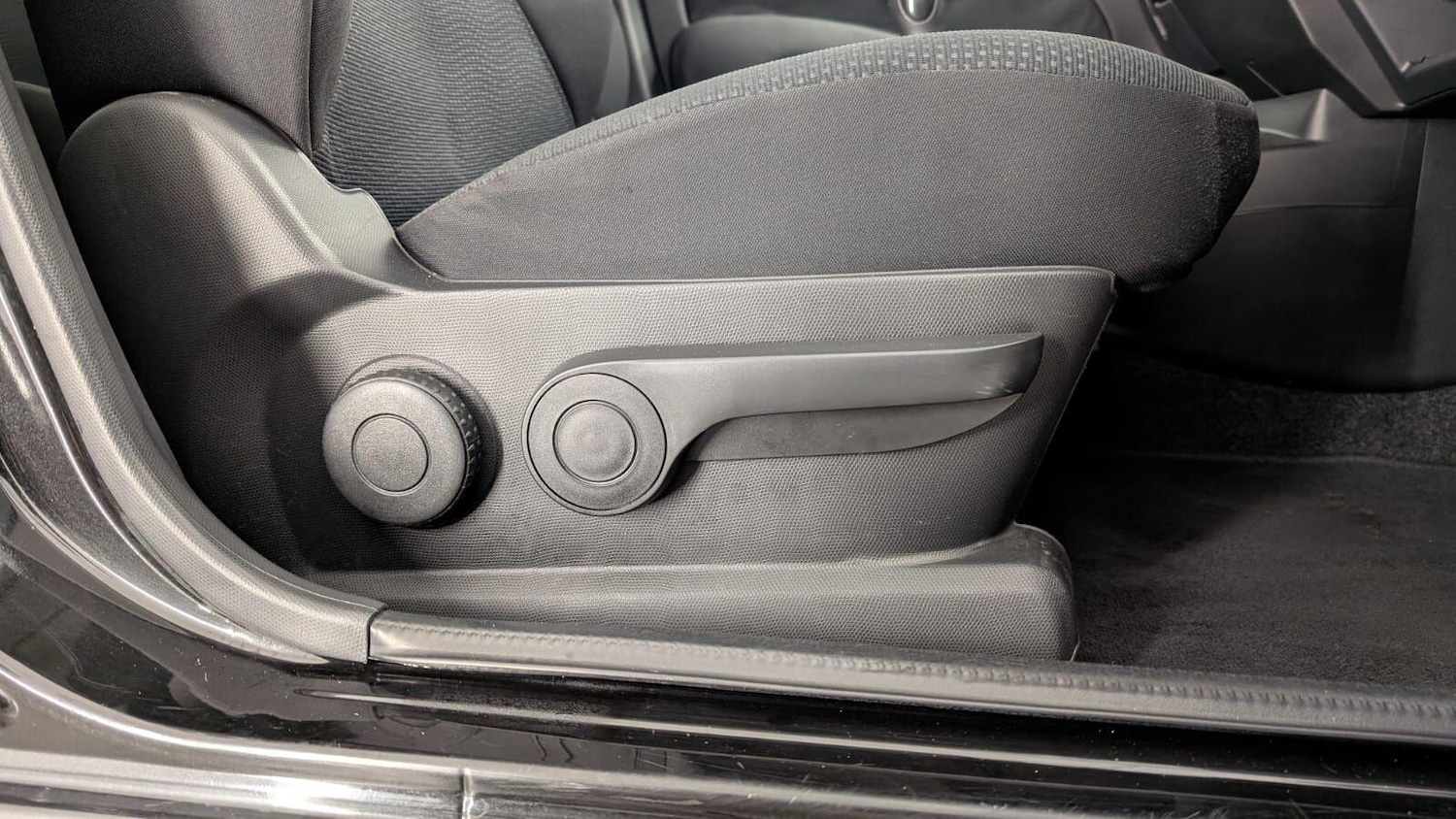 Used Nissan Micra 2010 for sale - 77237938: Photo 71