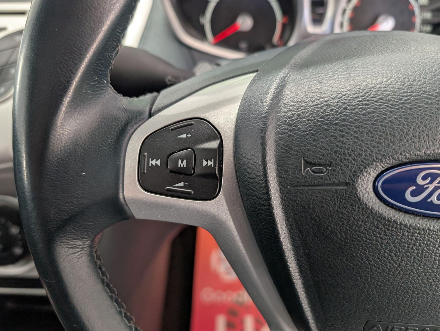 Used Ford Fiesta 2010 for sale - 76072045: Photo 38