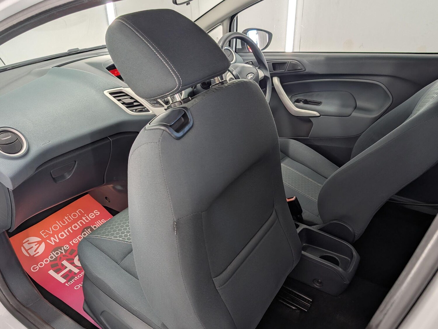 Used Ford Fiesta 2010 for sale - 76072045: Photo 53