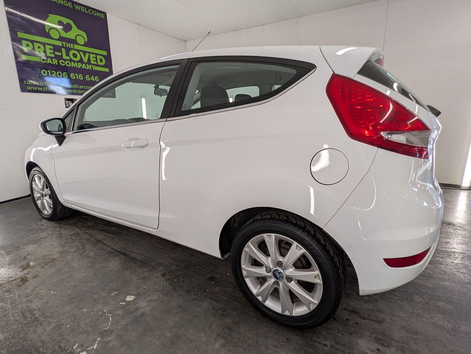 Used Ford Fiesta 2010 for sale - 76072045: Photo 8