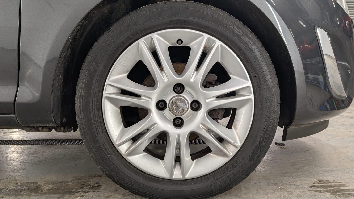 Used Vauxhall Corsa 2012 for sale - 77331240: Photo 21