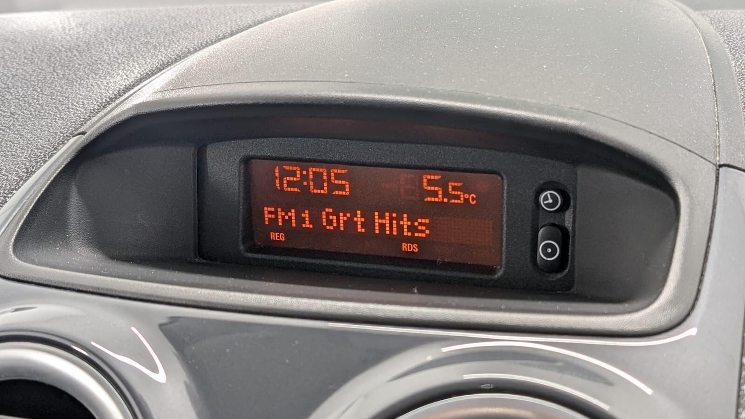 Used Vauxhall Corsa 2012 for sale - 77331240: Photo 61