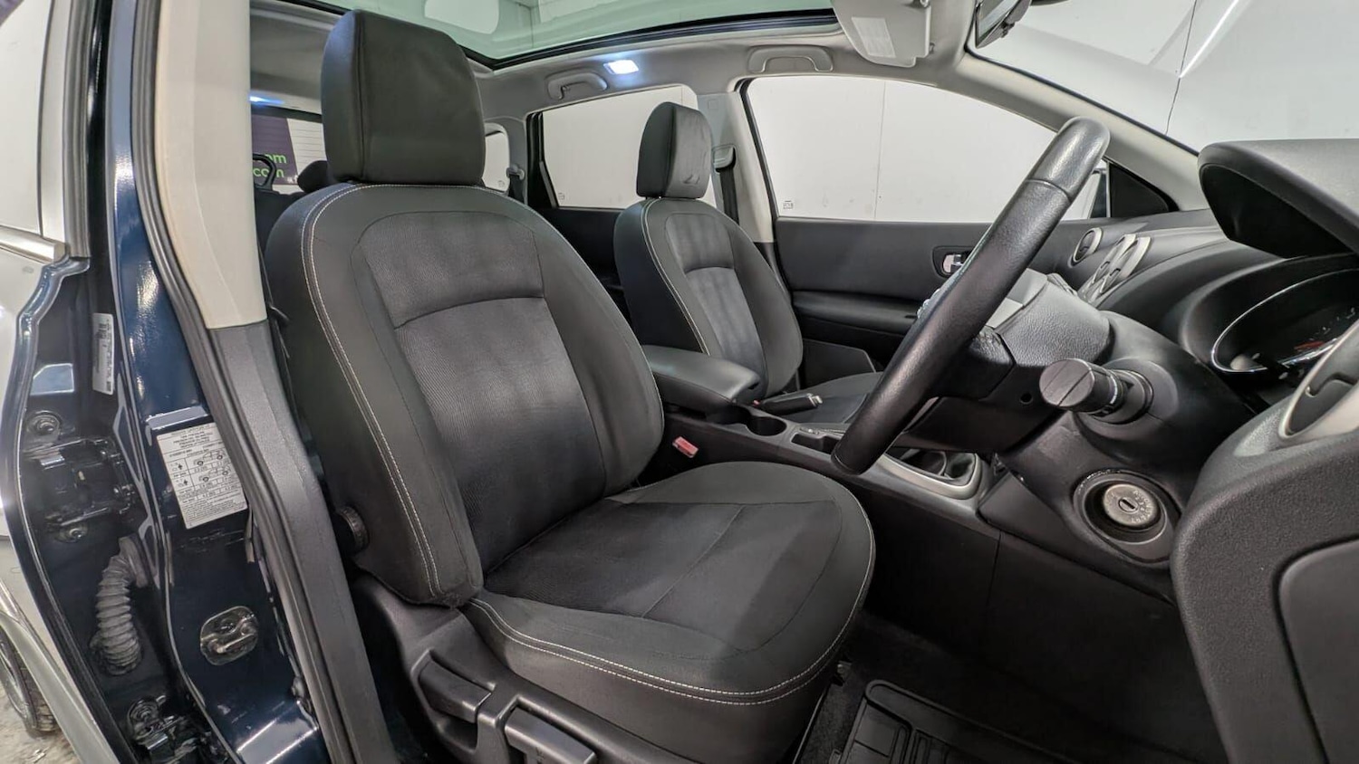 Used Nissan Qashqai+2 2011 for sale - 77599031: Photo 27