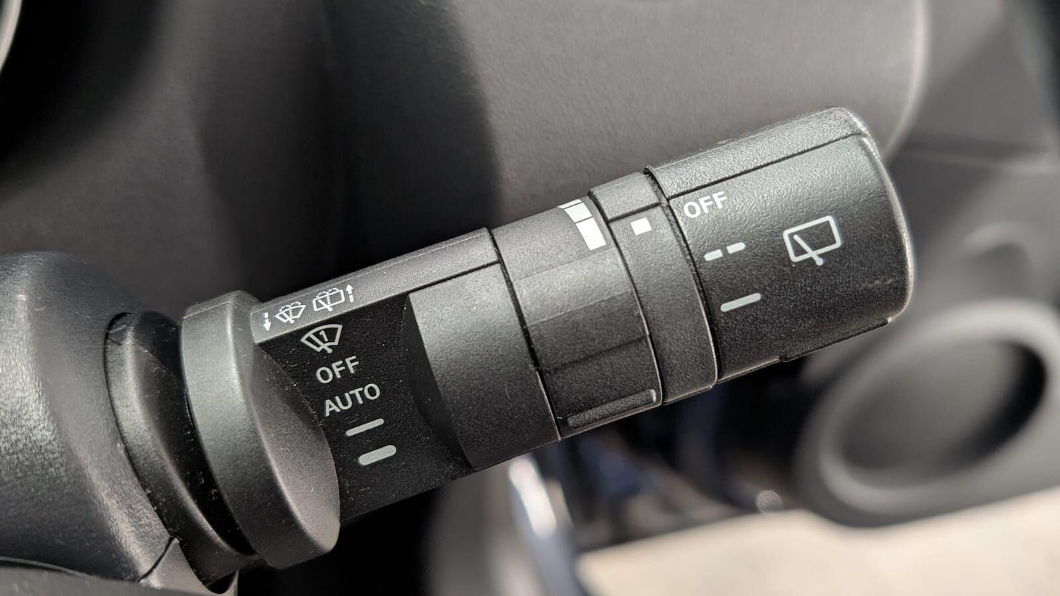 Used Nissan Qashqai+2 2011 for sale - 77599031: Photo 41