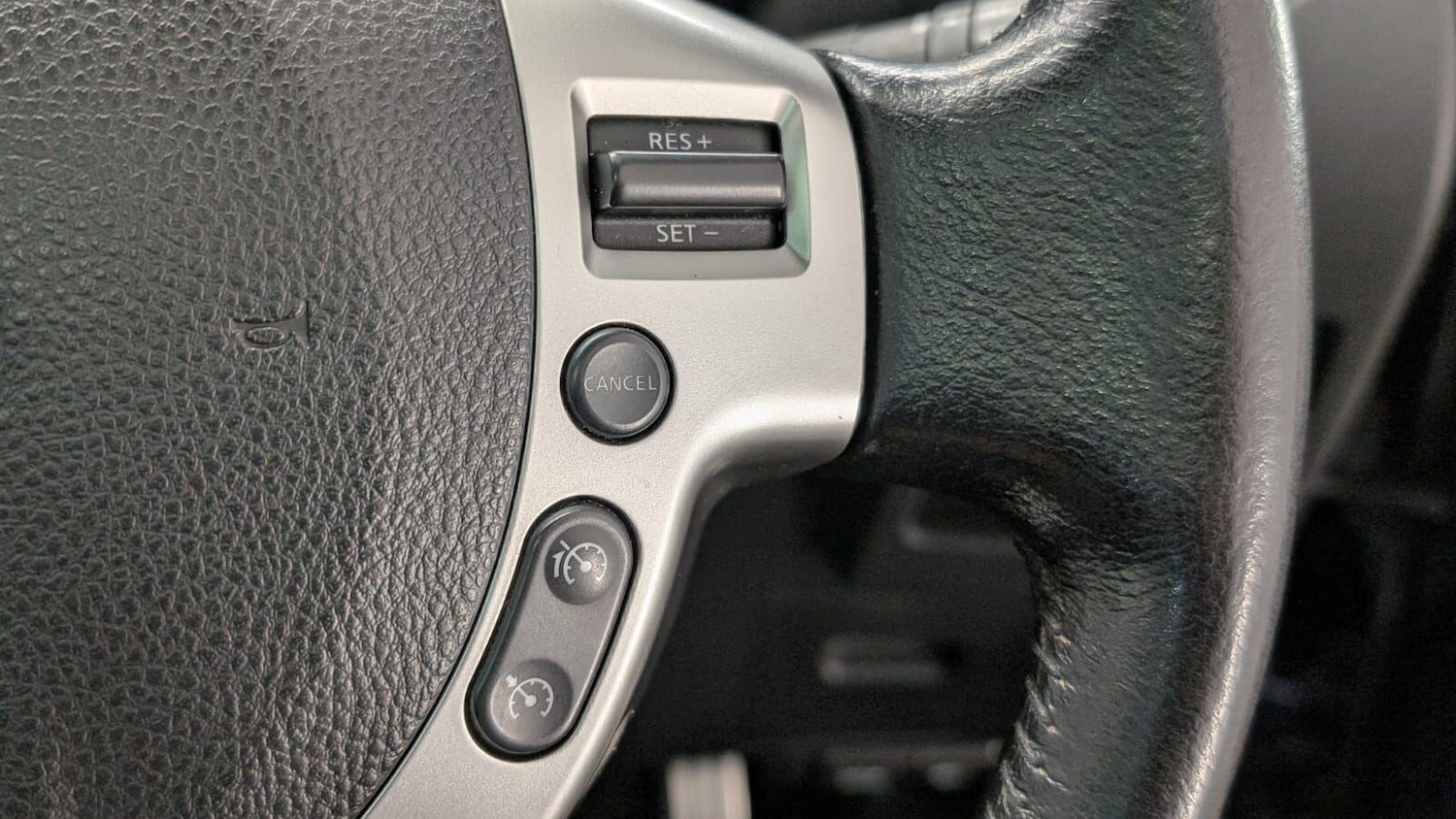 Used Nissan Qashqai+2 2011 for sale - 77599031: Photo 44