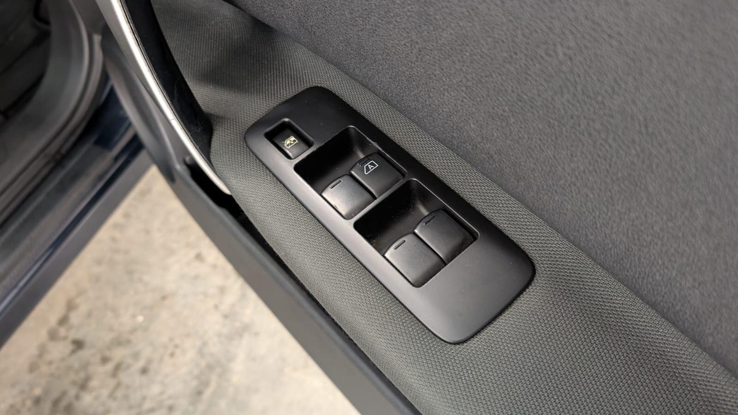 Used Nissan Qashqai+2 2011 for sale - 77599031: Photo 53