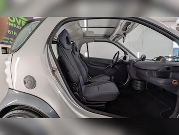 Used smart fortwo 2001 for sale - 79181713: Photo