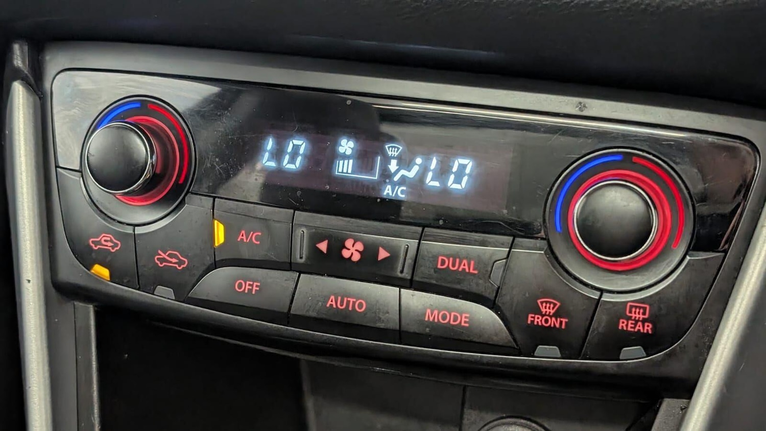 Used Suzuki SX4 S-Cross 2014 for sale - 77524049: Photo 38