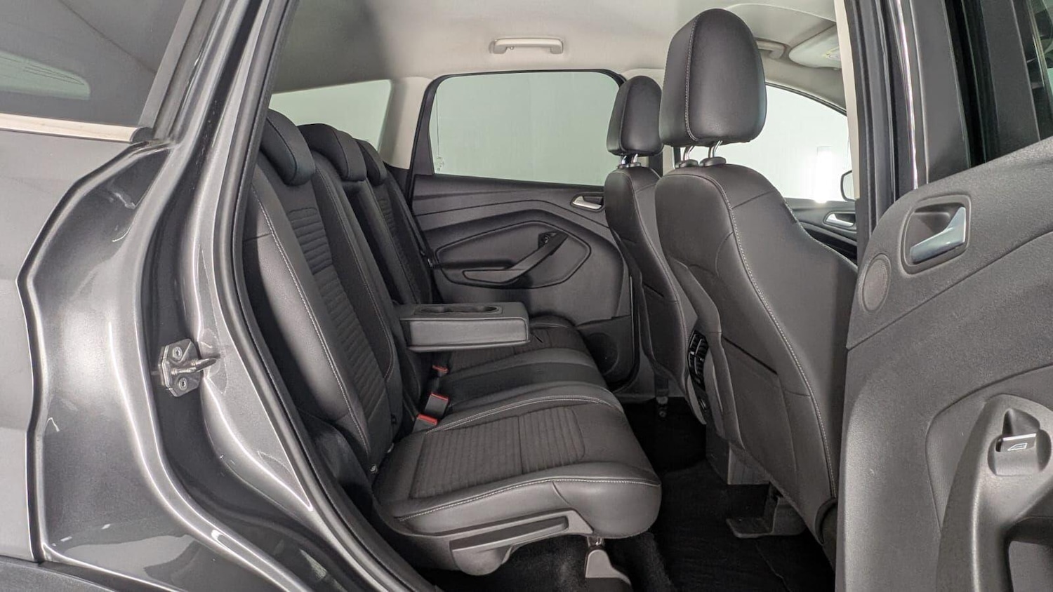 Used Ford Kuga 2017 for sale - 76485809: Photo 34