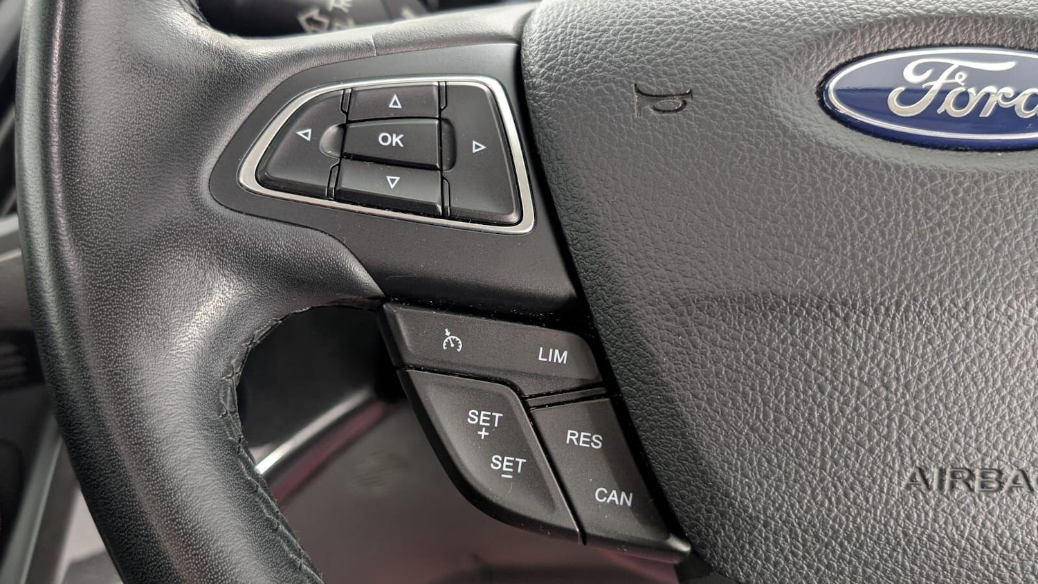 Used Ford Kuga 2017 for sale - 76485809: Photo 41