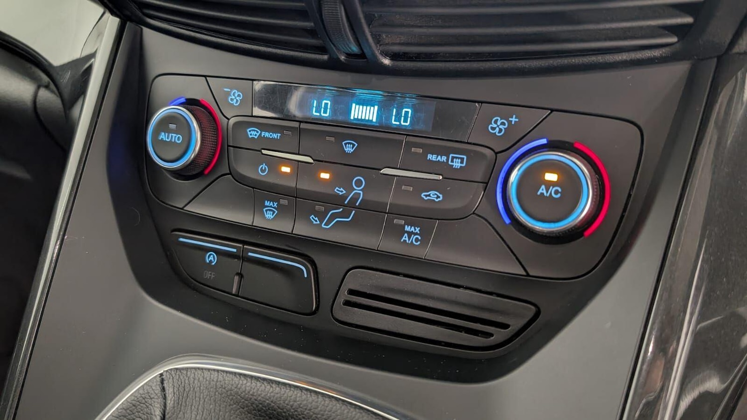 Used Ford Kuga 2017 for sale - 76485809: Photo 45