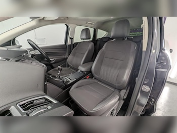 Used Ford Kuga 2017 for sale - 76485809: Photo