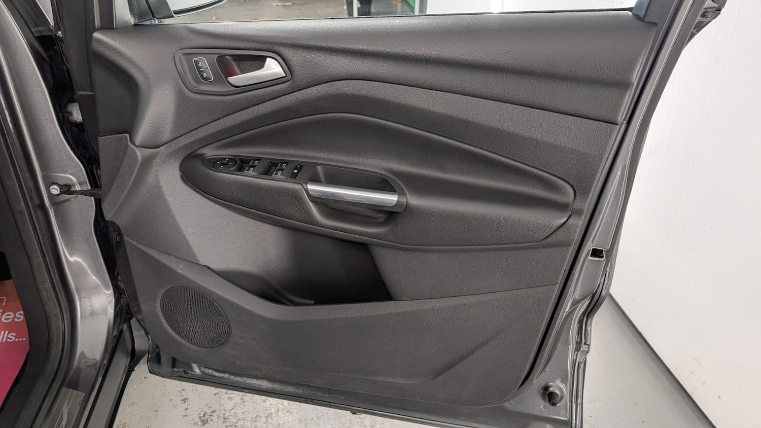 Used Ford Kuga 2017 for sale - 76485809: Photo 53