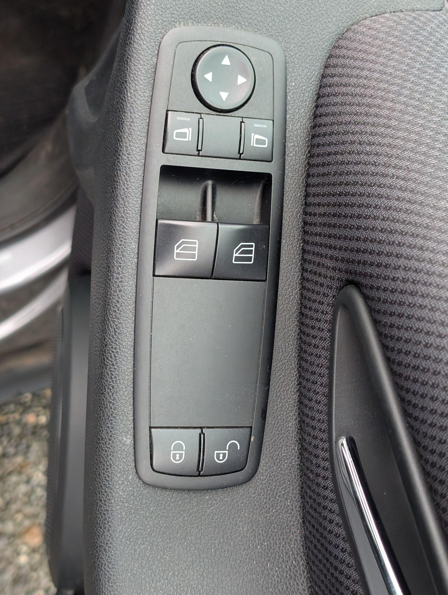 Used Mercedes-Benz A-Class 2011 for sale - 77467922: Photo 15