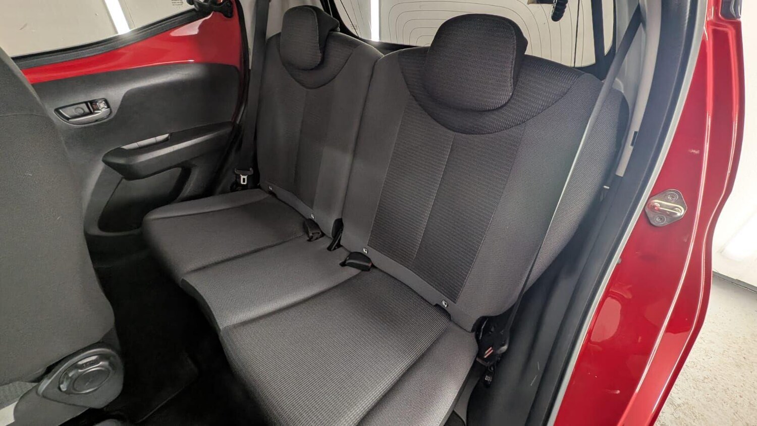 Used Toyota AYGO 2020 for sale - 77468634: Photo 37