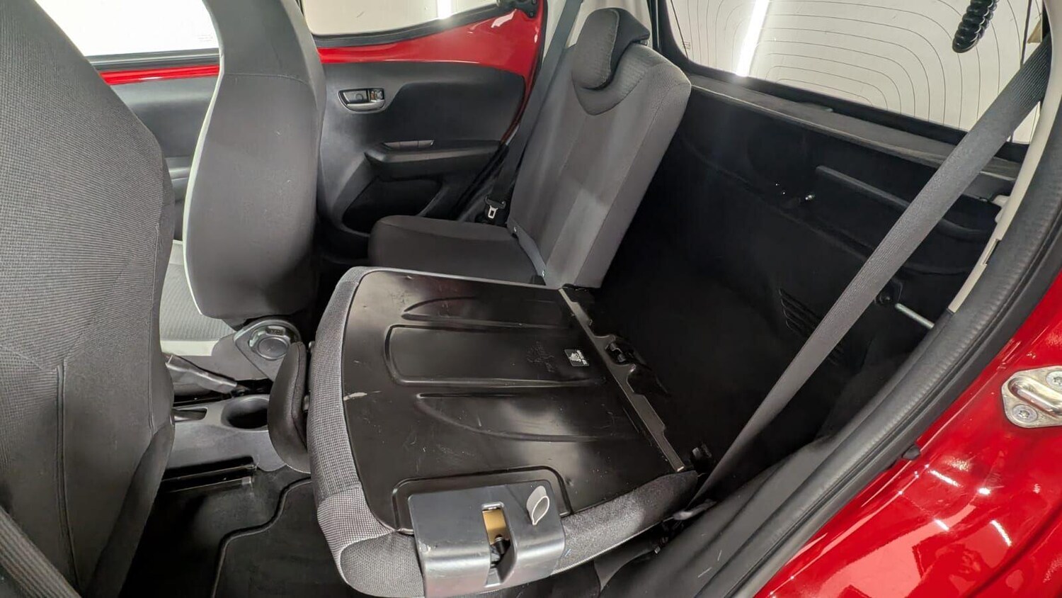 Used Toyota AYGO 2020 for sale - 77468634: Photo 39