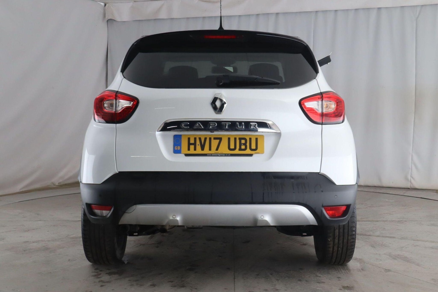 Used Renault Captur 2017 for sale - 76472494: Photo 3