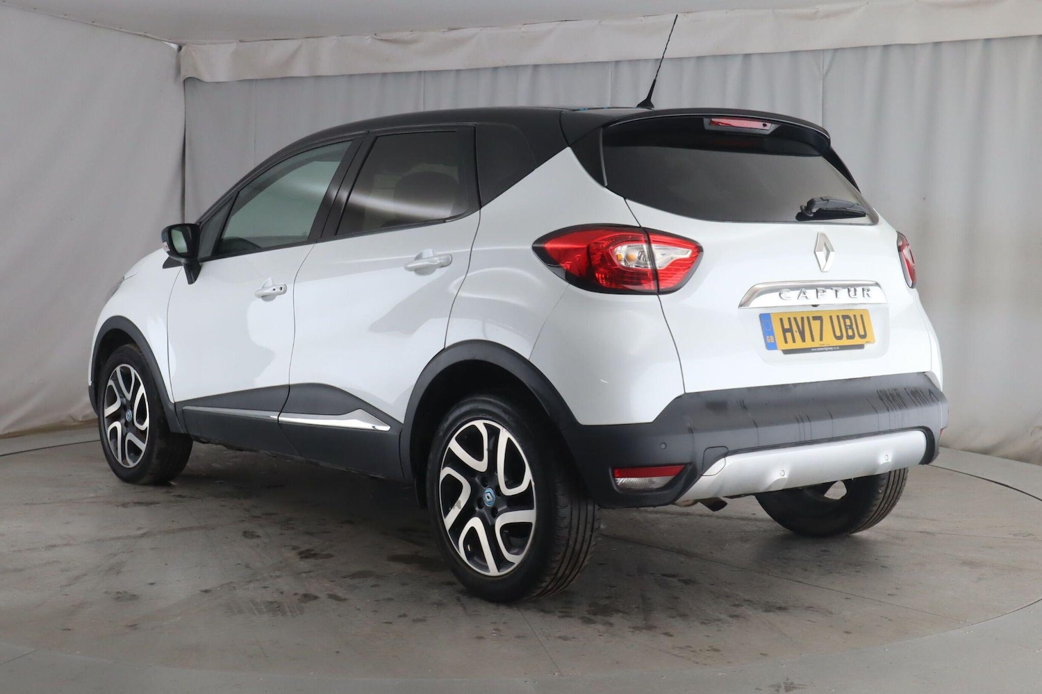 Used Renault Captur 2017 for sale - 76472494: Photo 6