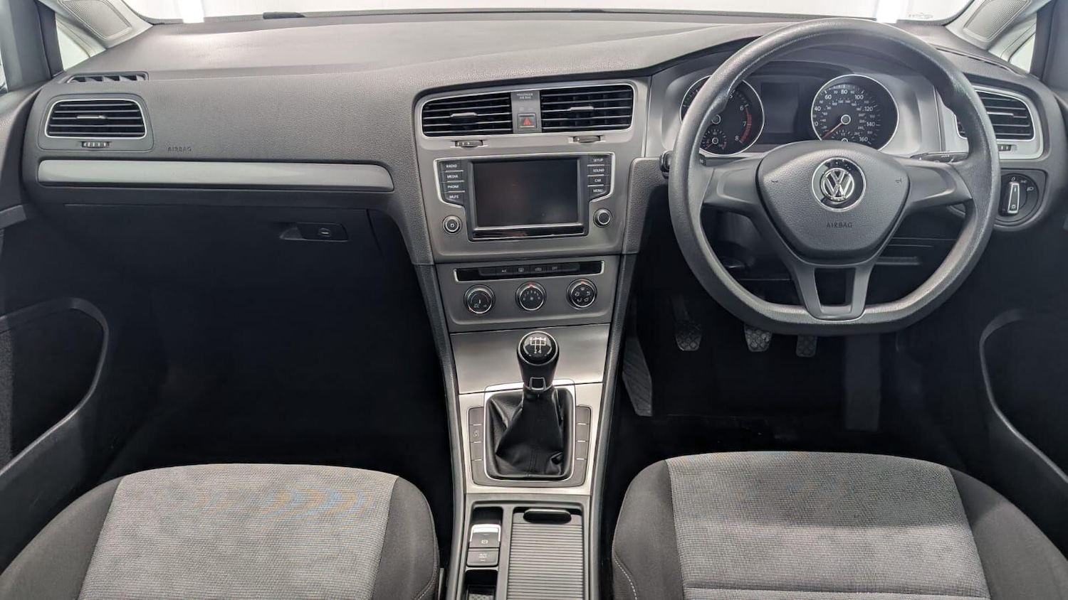 Used Volkswagen Golf 2015 for sale - 77230372: Photo 27