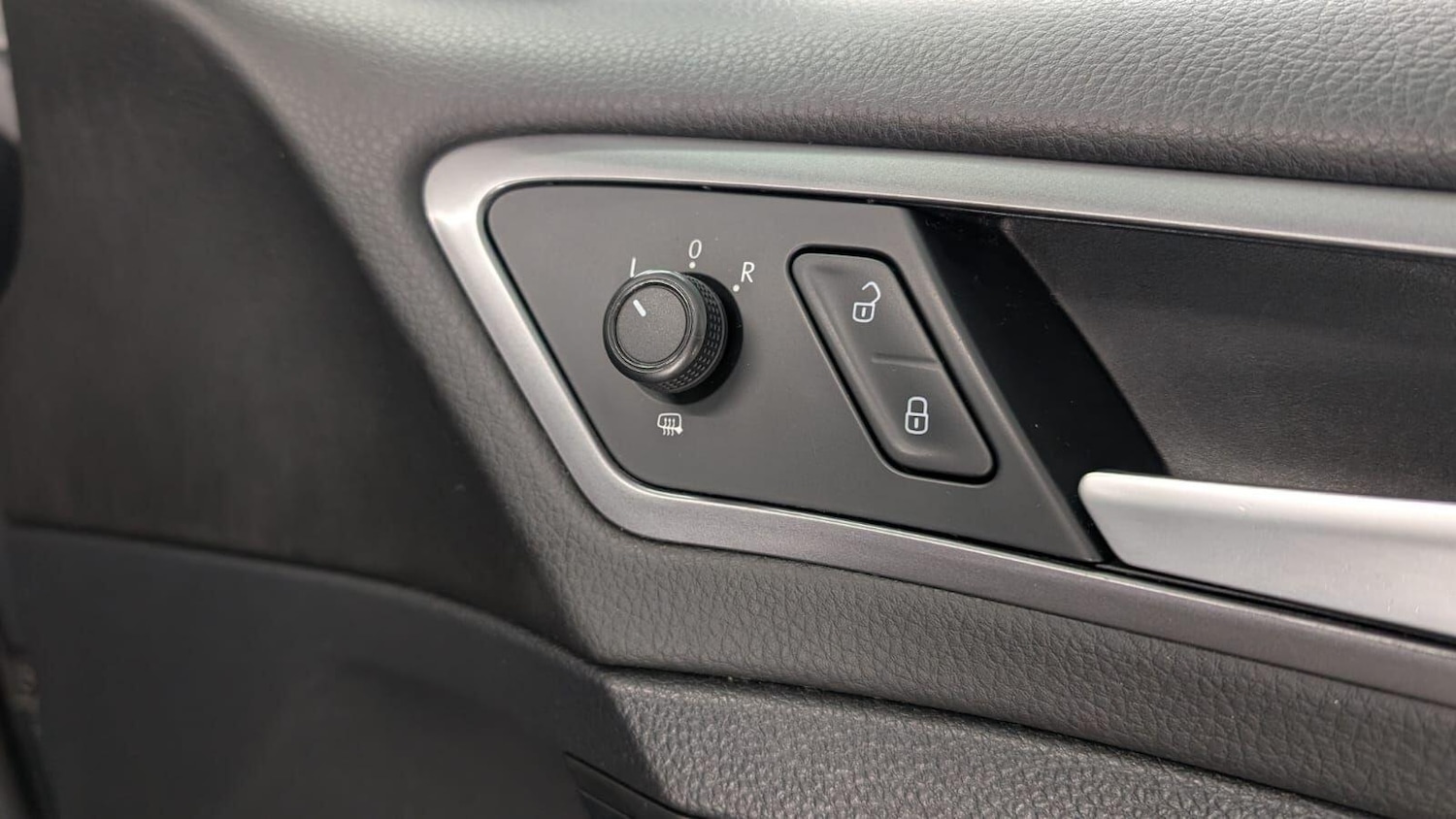 Used Volkswagen Golf 2015 for sale - 77230372: Photo 40