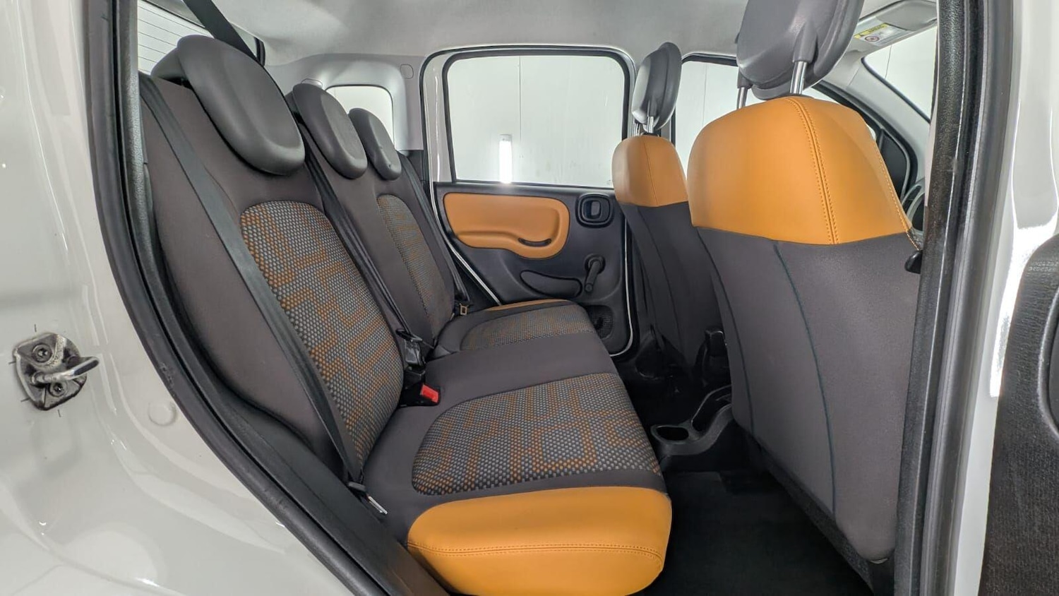 Used Fiat Panda 2014 for sale - 77155324: Photo 47