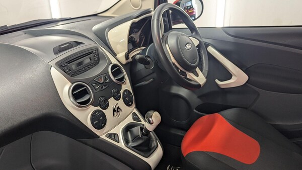 Used Ford Ka 2014 for sale - 76175601: Photo 2