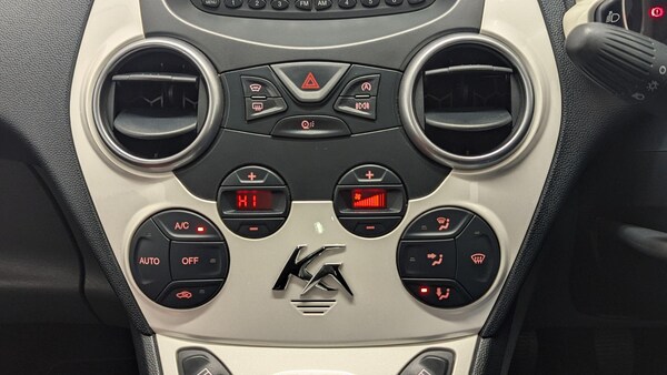 Used Ford Ka 2014 for sale - 76175601: Photo 32